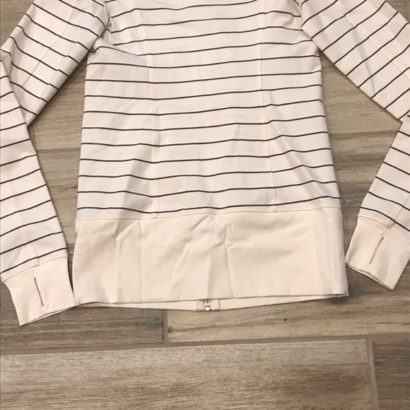 Lululemon Nice Asana Jacket - Angel Wing - Picture 6 of 8